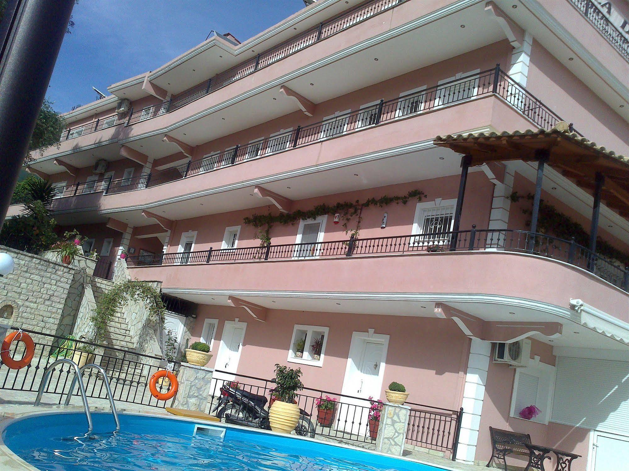 Villa Dorita Luxury Apartments Parga Exterior foto